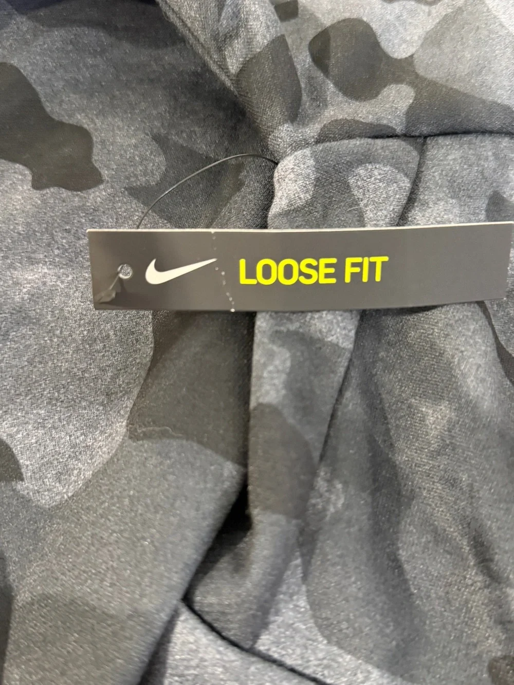 NWT Nike Dri-Fit Charcoal Camo Training Top Sweatshirt, Small